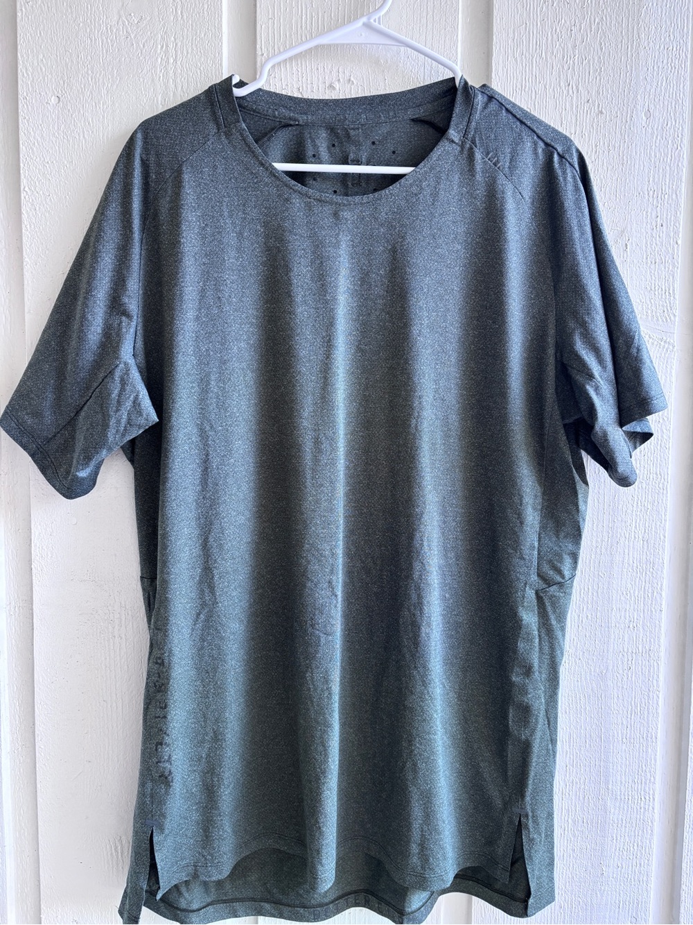 lululemon athletica Men's Short Sleeve Crew Tee